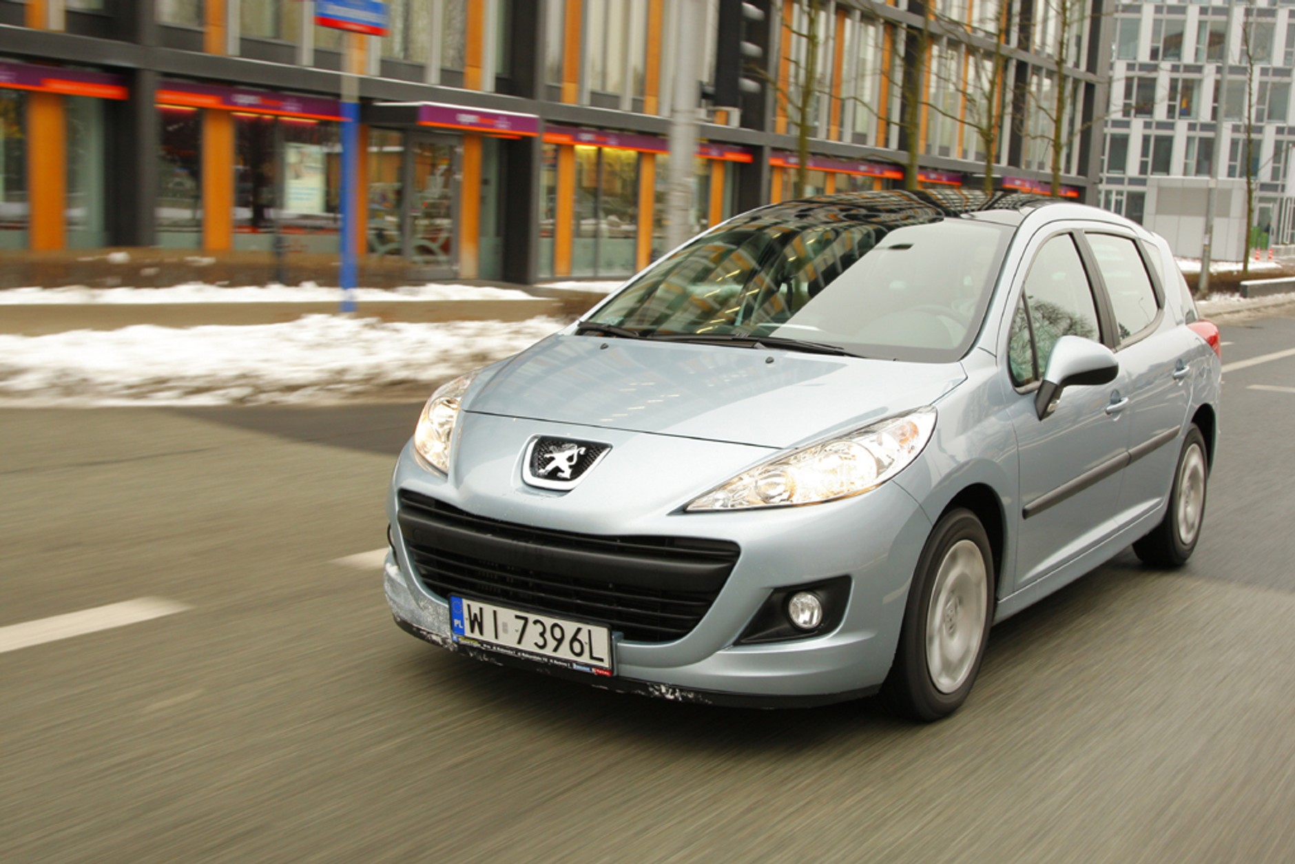 Peugeot 207 SW - stylowa, rodzinna ciężarówka