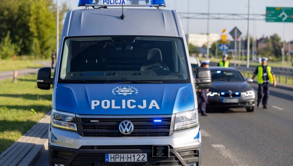Policja podsumowała wakacje 2025 na drogach. Setki ofiar, ale i tak było bezpieczniej