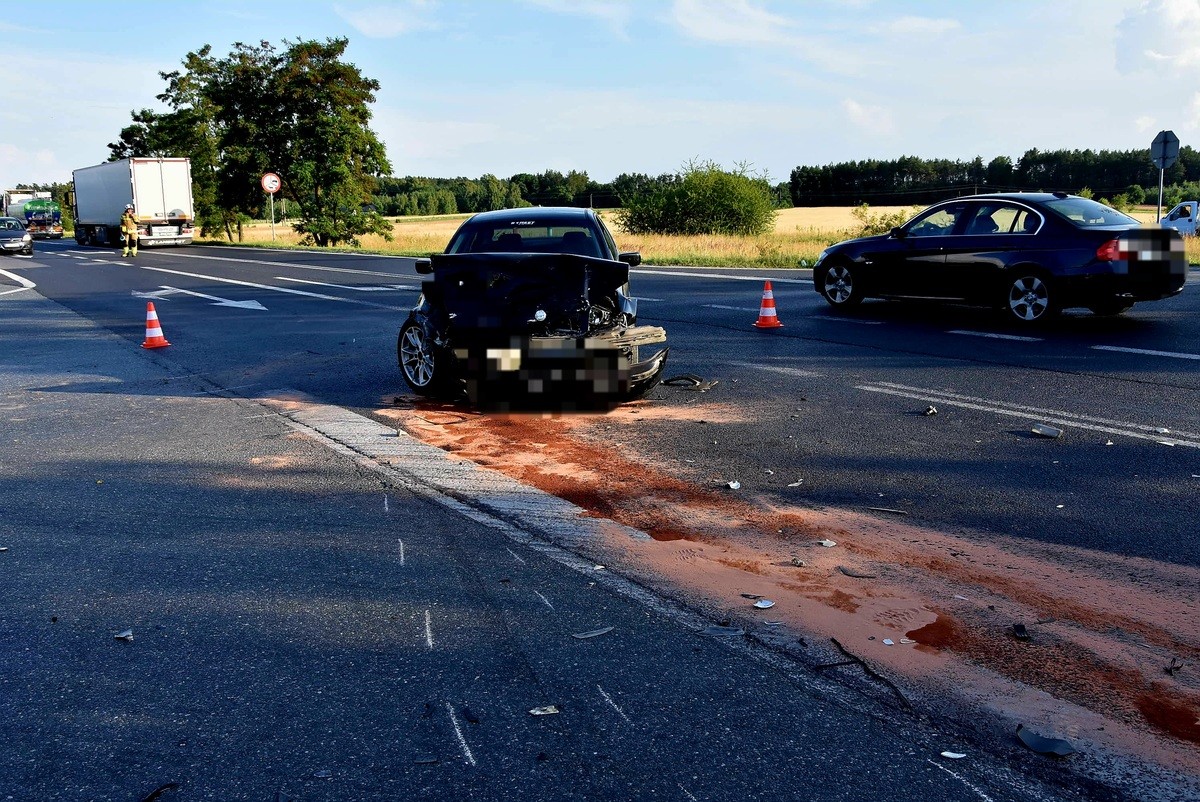 Na obwodnicy Lubartowa zderzyły się dwa BMW