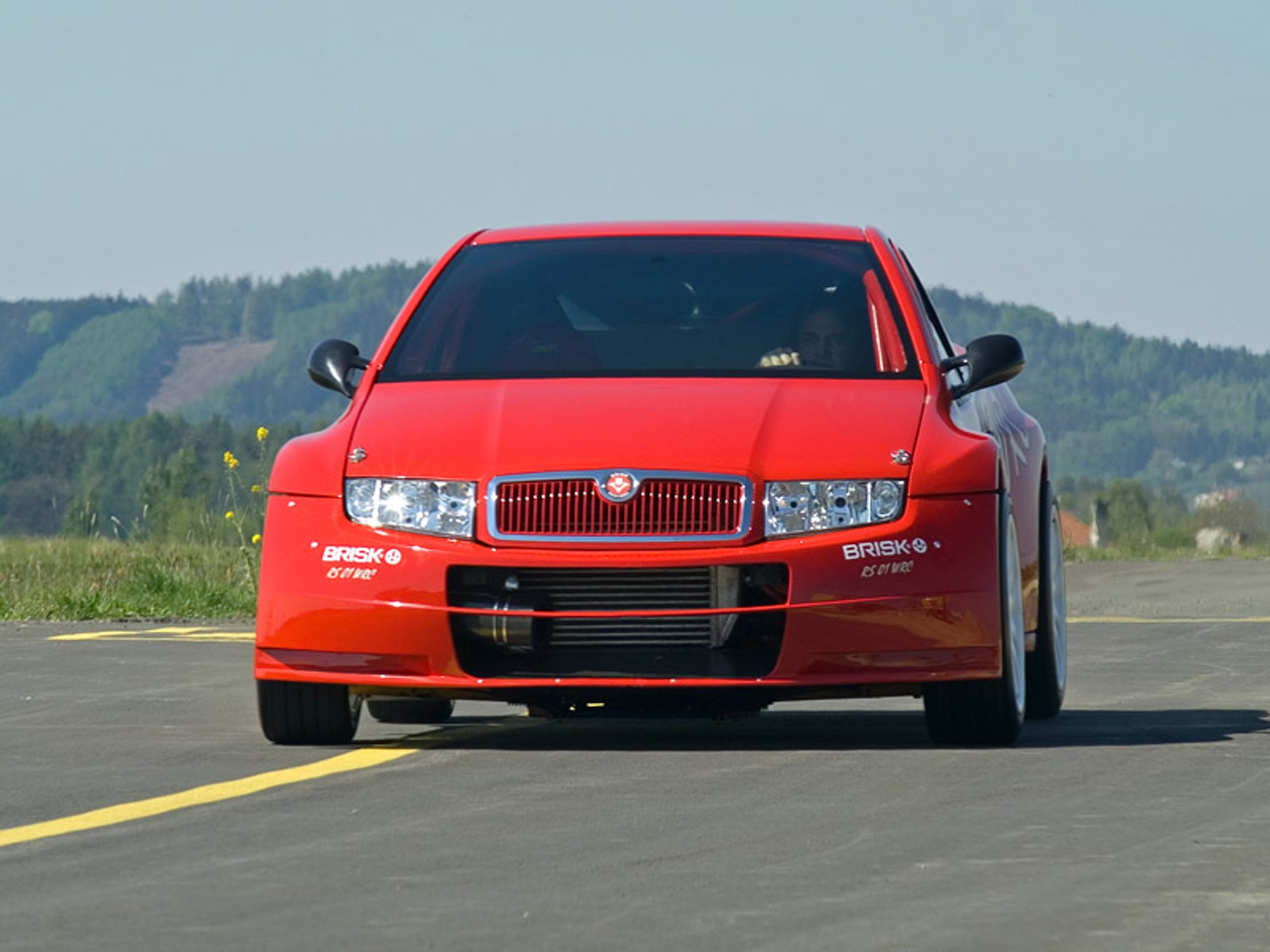 Brisk RS 01 WRC – wideo z narodzin i testów nietypowej Fabii!