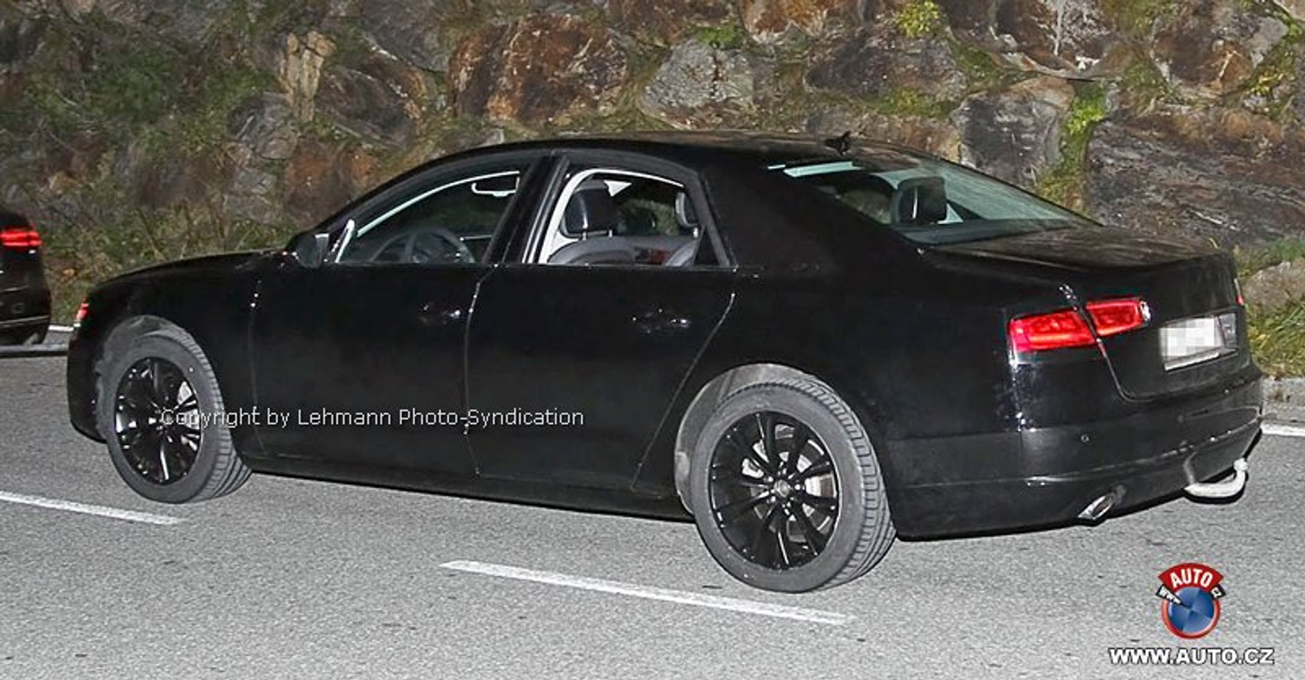 Audi A8: premiera nowej generacji 30 listopada 2009 w Miami