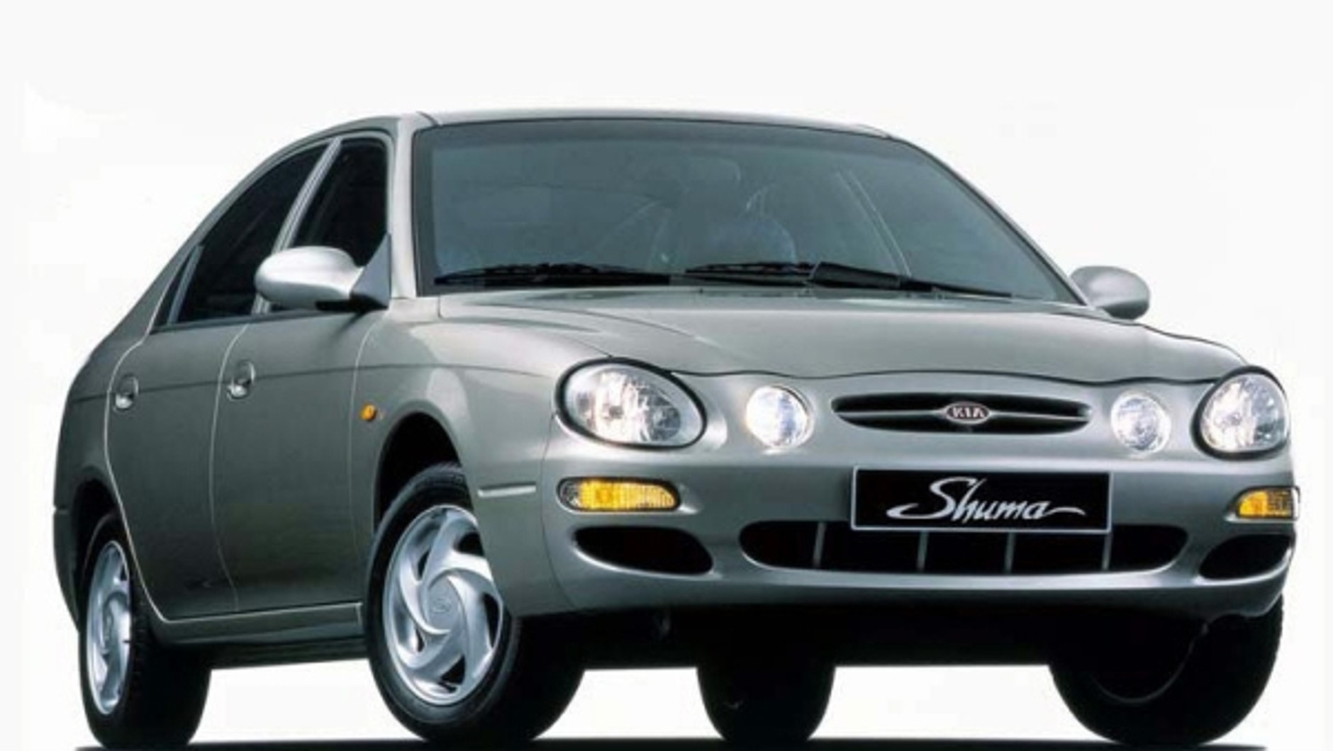 Kia Shuma