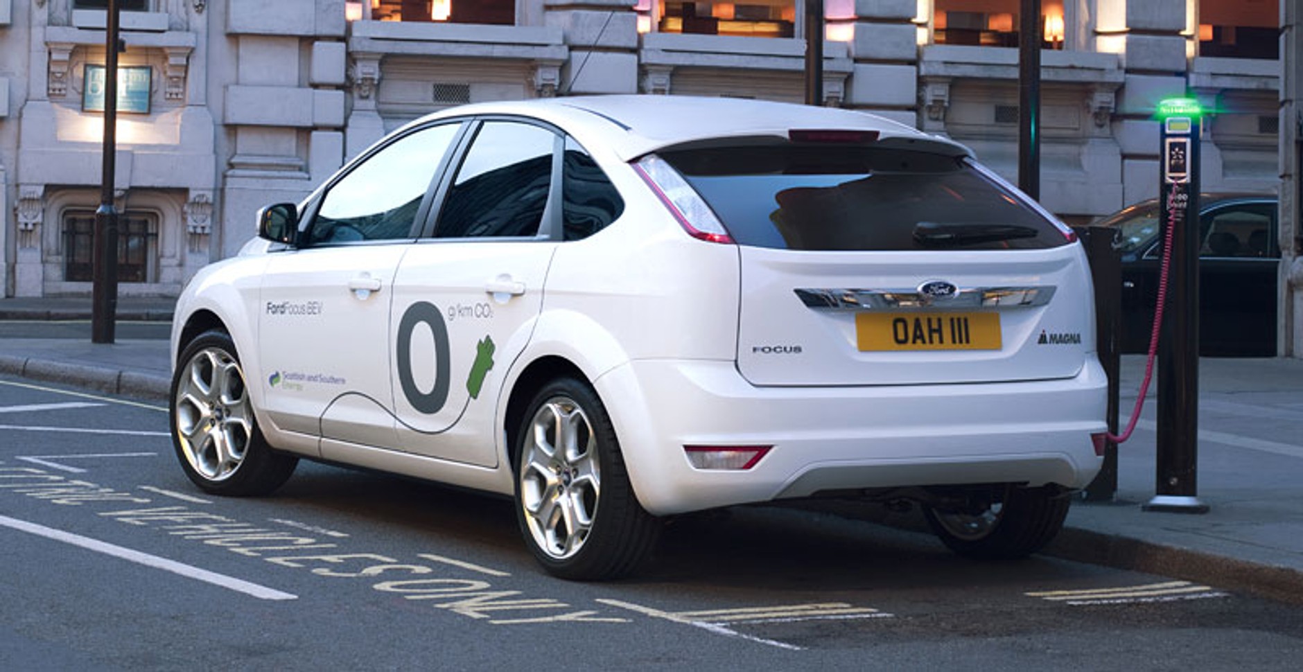 IAA Frankfurt 2009: Ford Focus BEV z zerową emisją