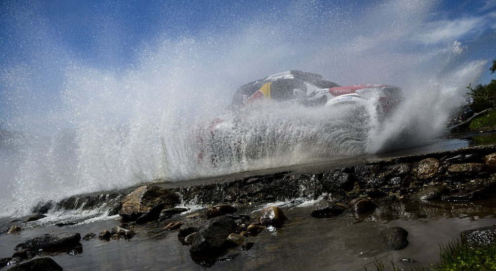 Dakar 2013: rwące rzeki przerwały etap