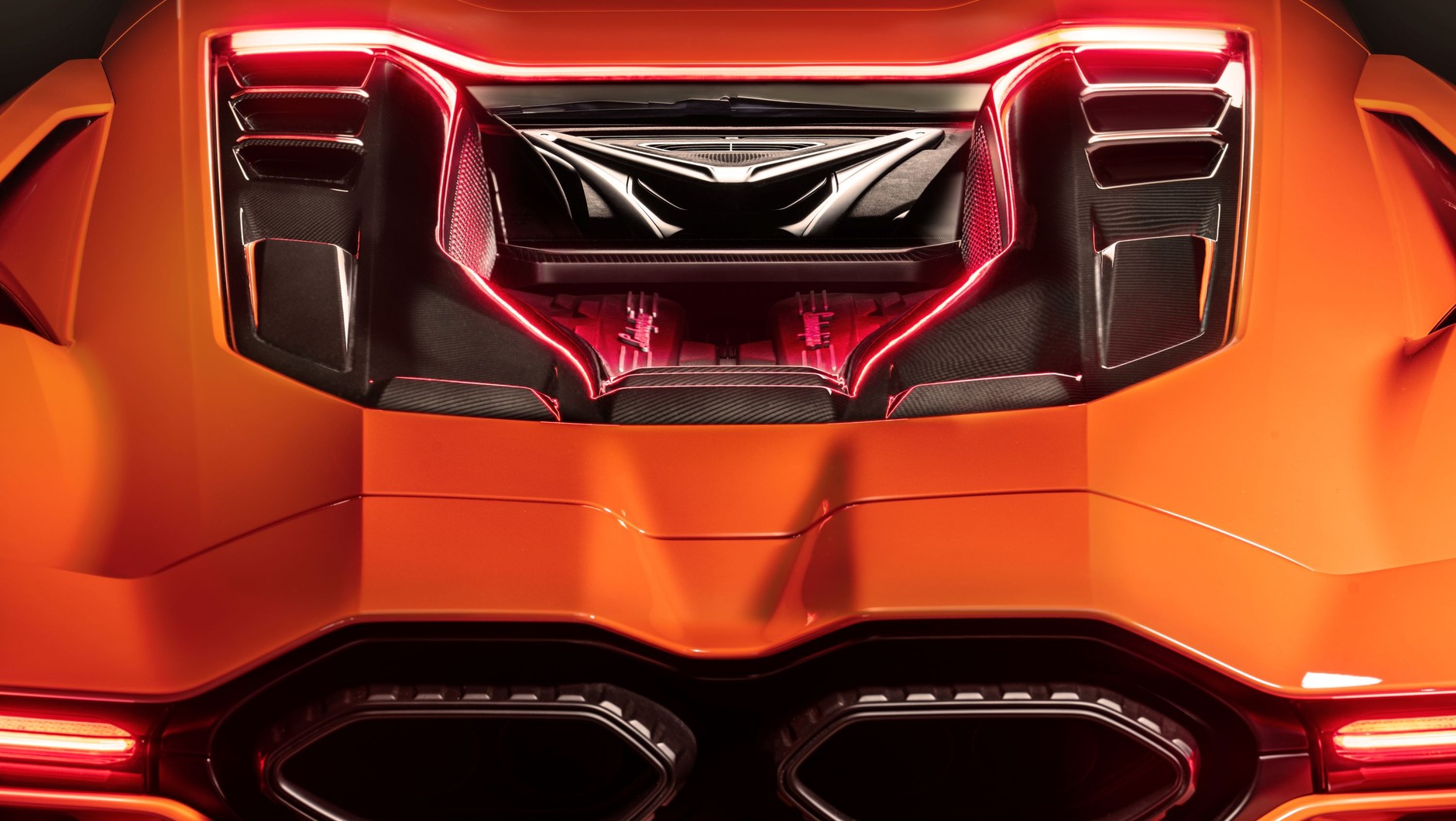 Lamborghini Revuelto (od 2023 r.)