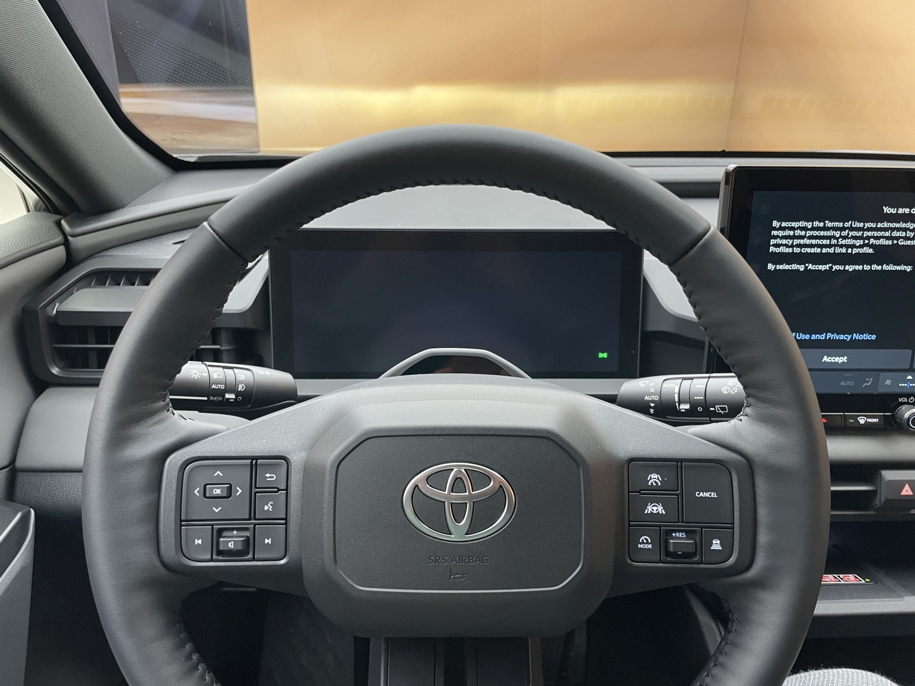 Nowa Toyota RAV4 (2025)