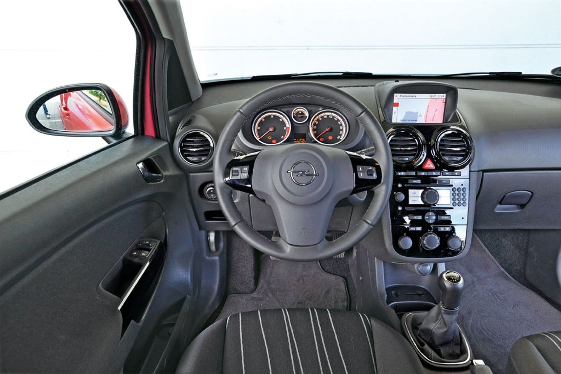 Maluchy, które nie zrujnują budżetu kierowcy: Opel Corsa kontra Peugeot 207, VW Polo, Citroen C3 i Ford Fiesta