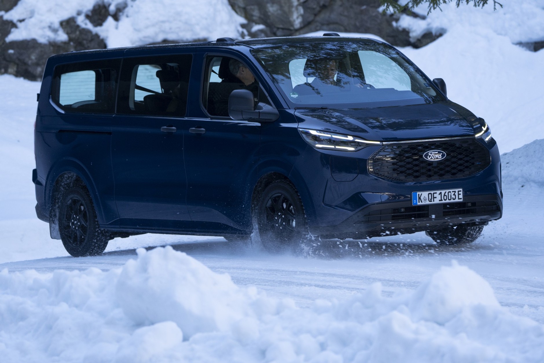 Ford E-Transit AWD