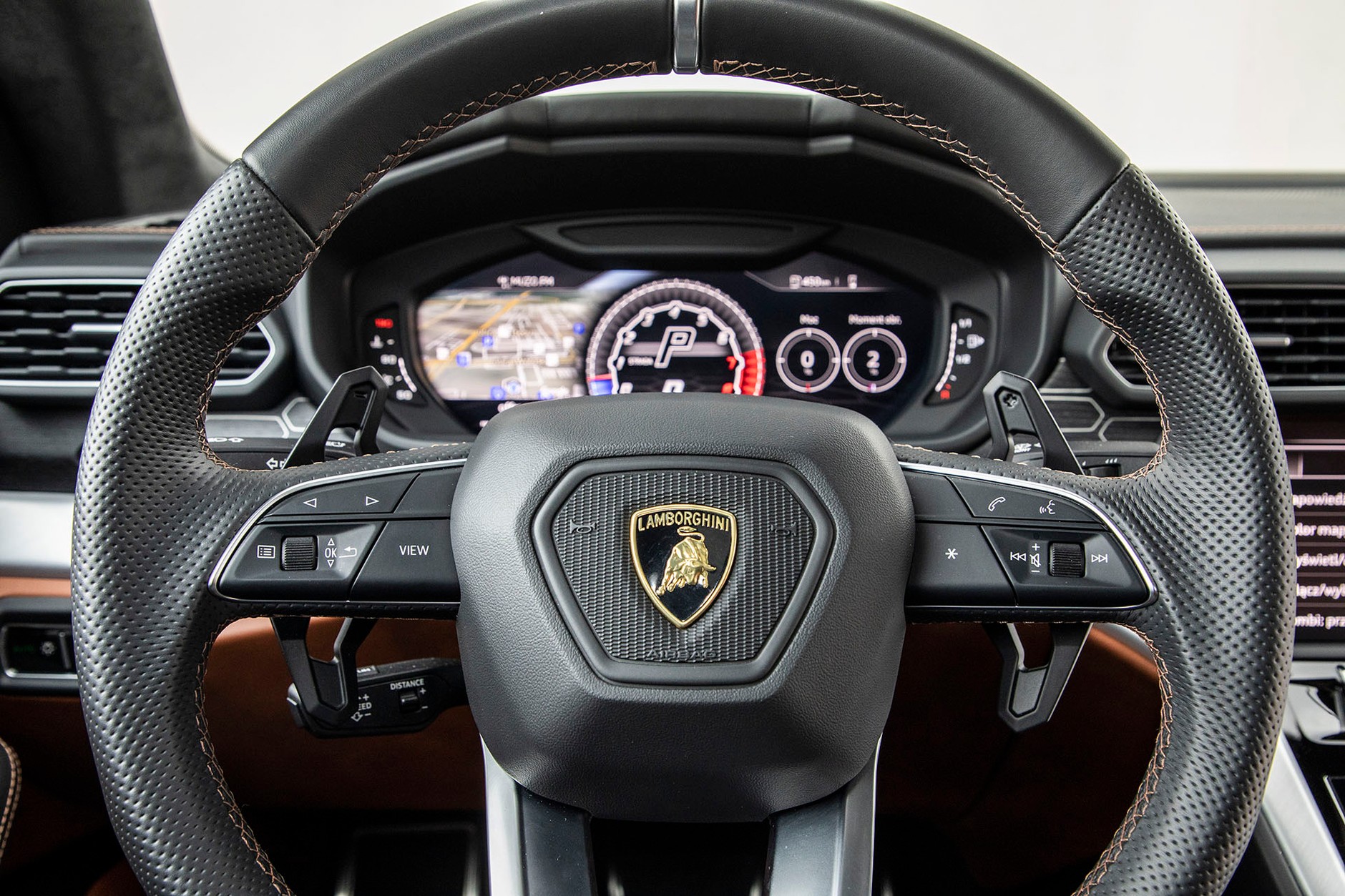 Lamborghini Urus - najdynamiczniej przyspieszający SUV na Ziemi
