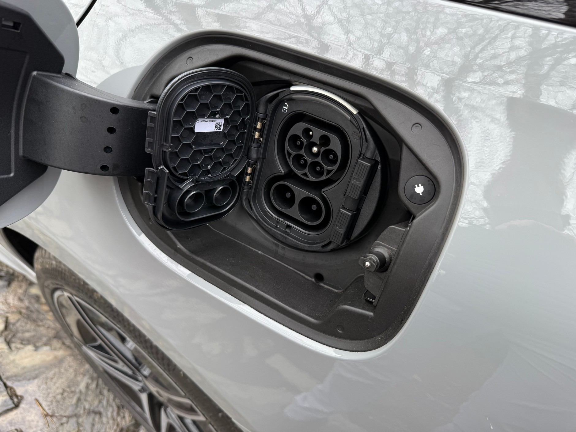 Mercedes C300 de m: diesel, ale hybryda plug-in. To się nie wyklucza