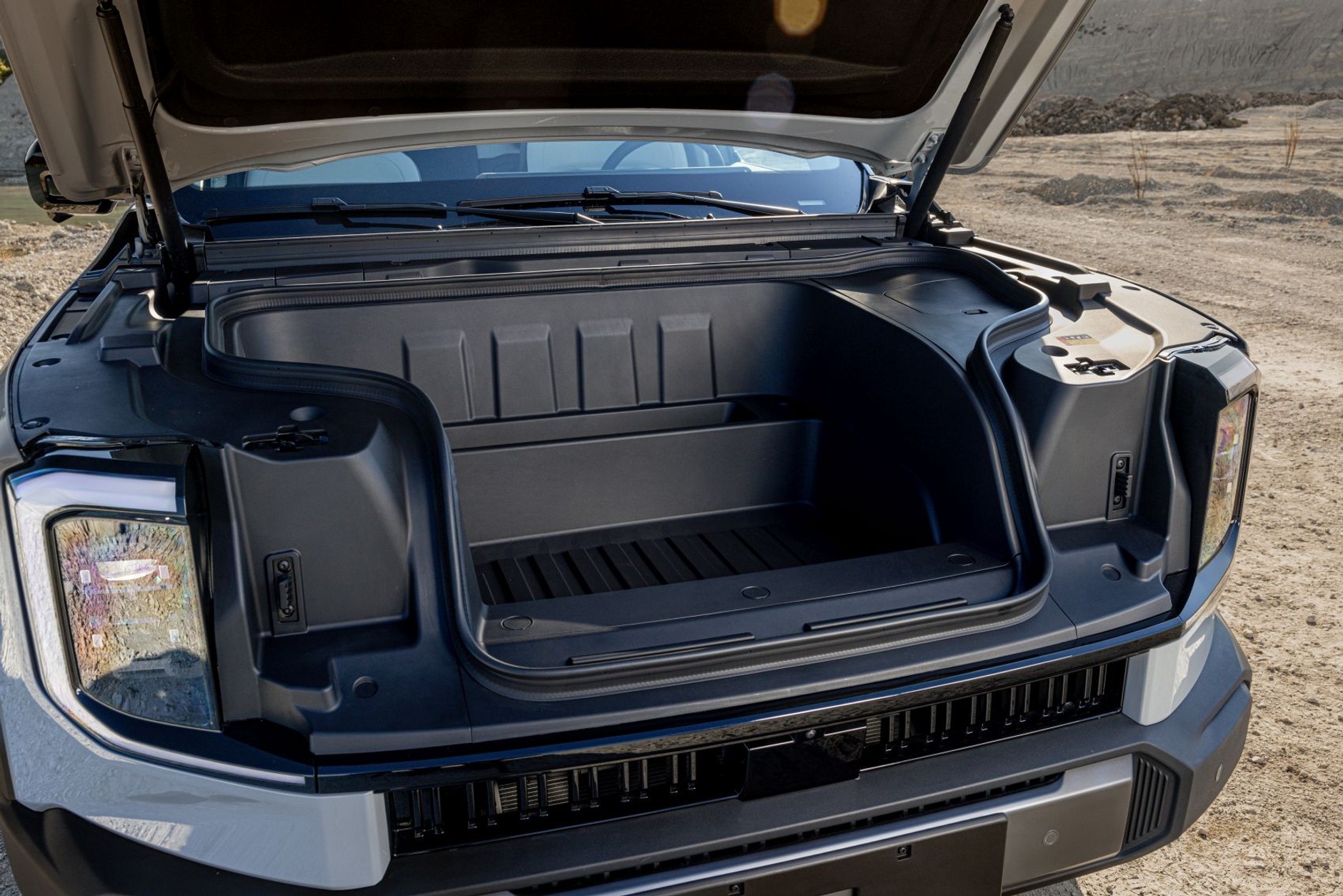 Maxus eTerron 9 (2024)