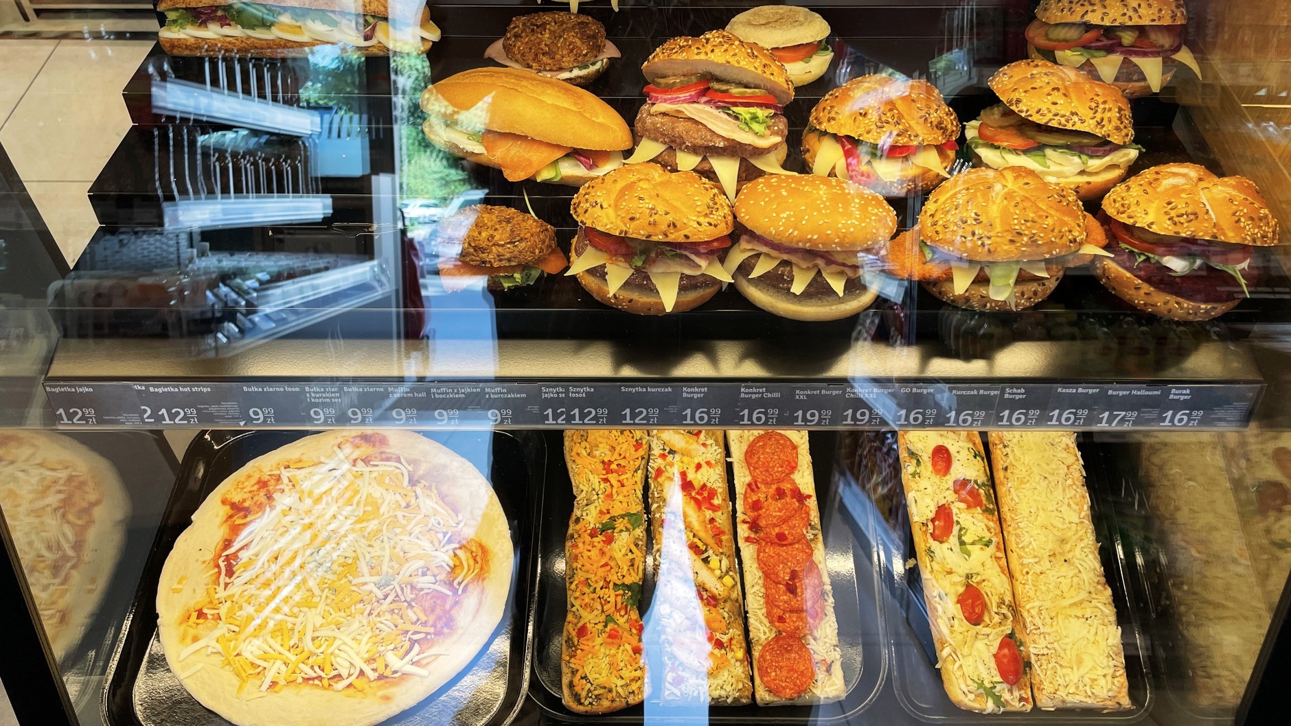 Kanapki na stacji Orlen