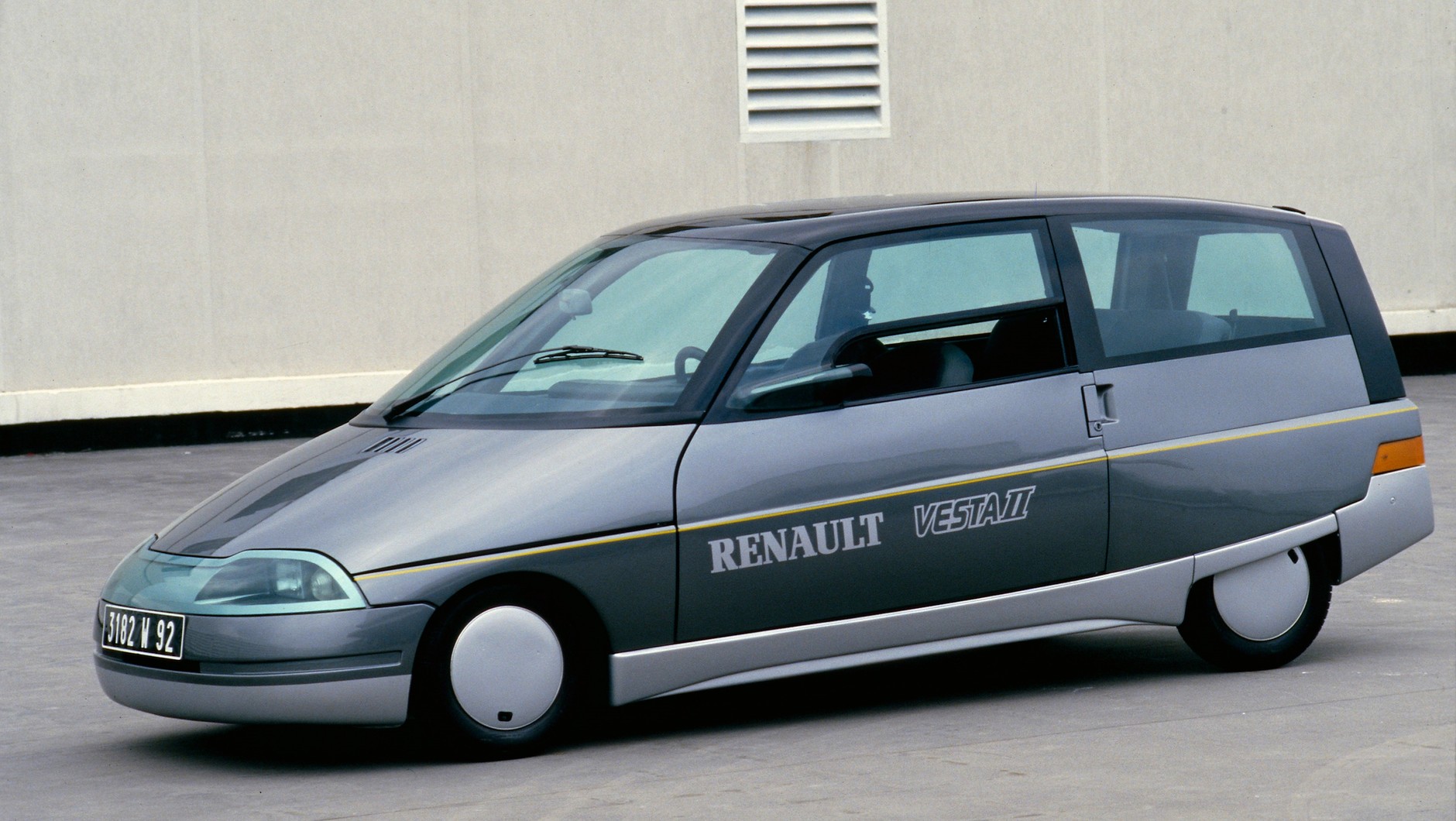 Renault Vesta 2
