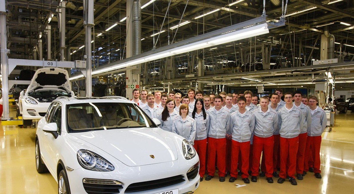 Porsche Cayenne II razy 100 000