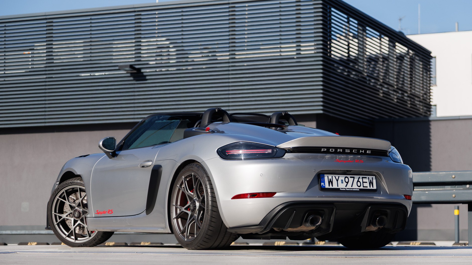 2025 porsche 718 Spyder RS