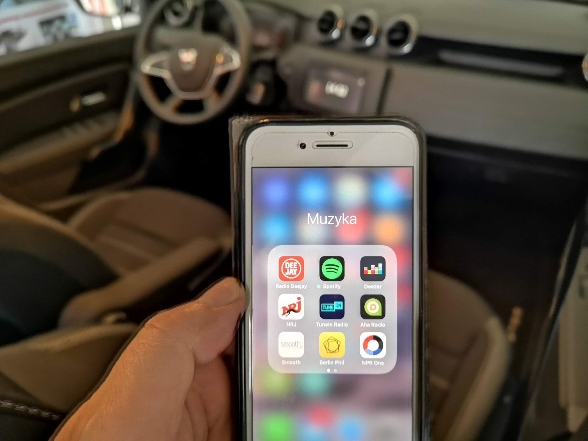Spotify w samochodzie