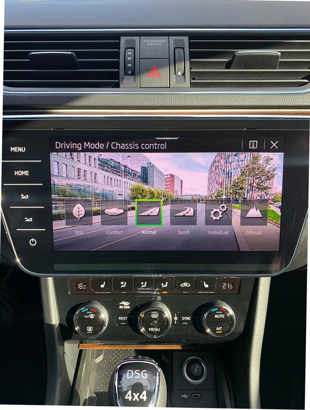 Skoda Superb Scout