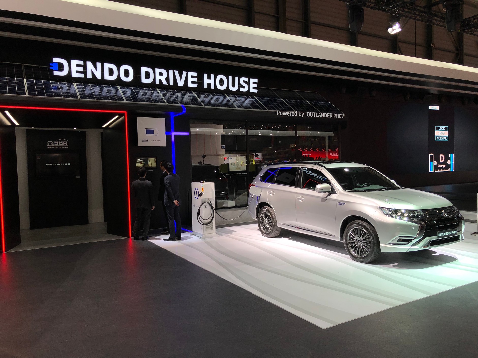 Genewskie premiery Mitsubishi