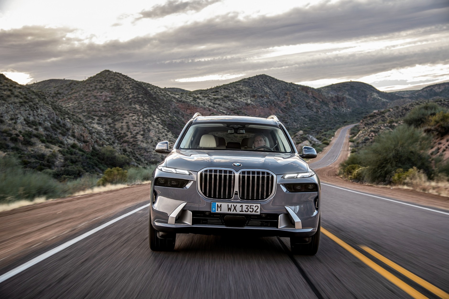 BMW X7 po face liftingu (2022)
