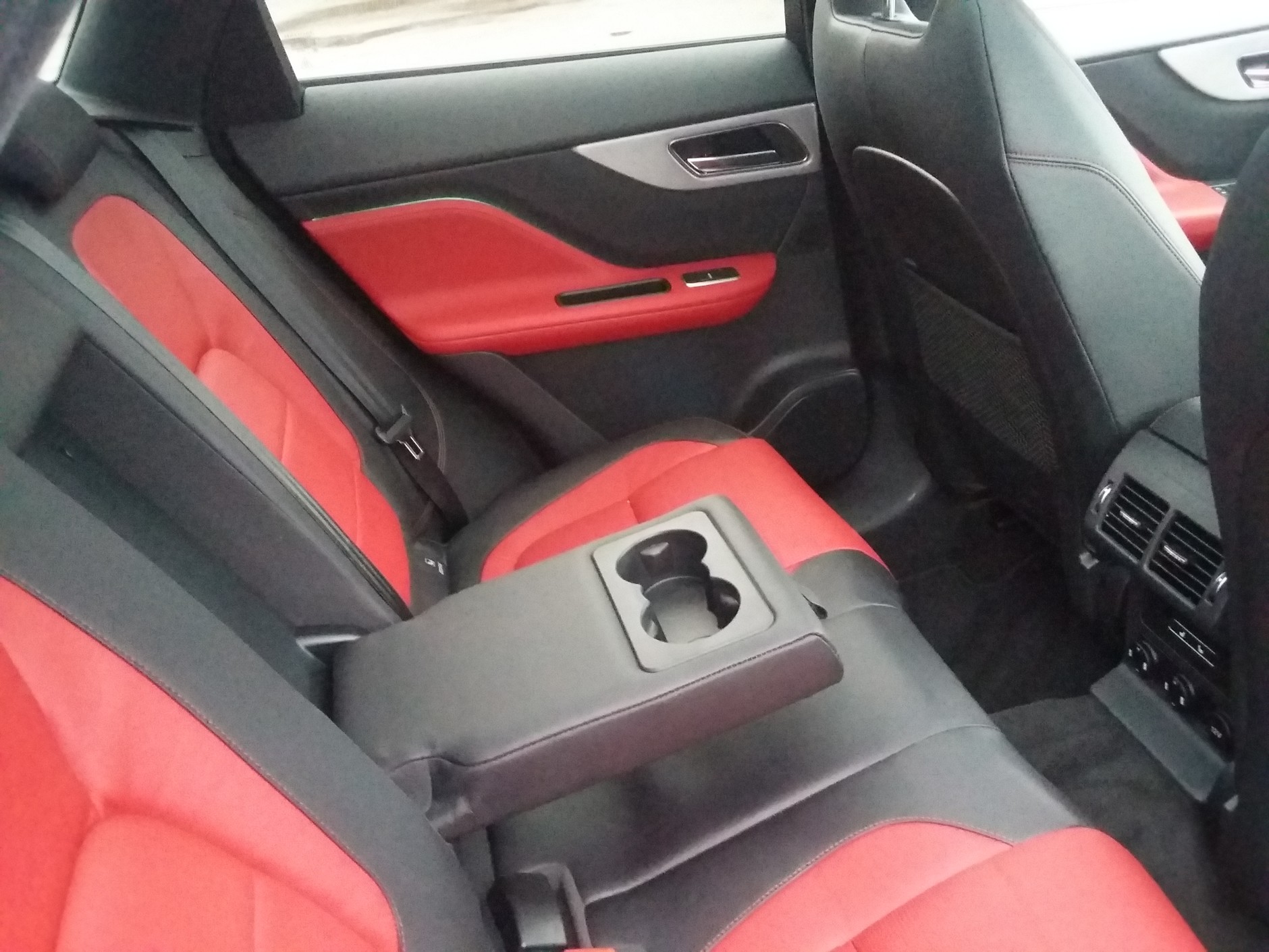 Jaguar F-Pace 3.0 AWD