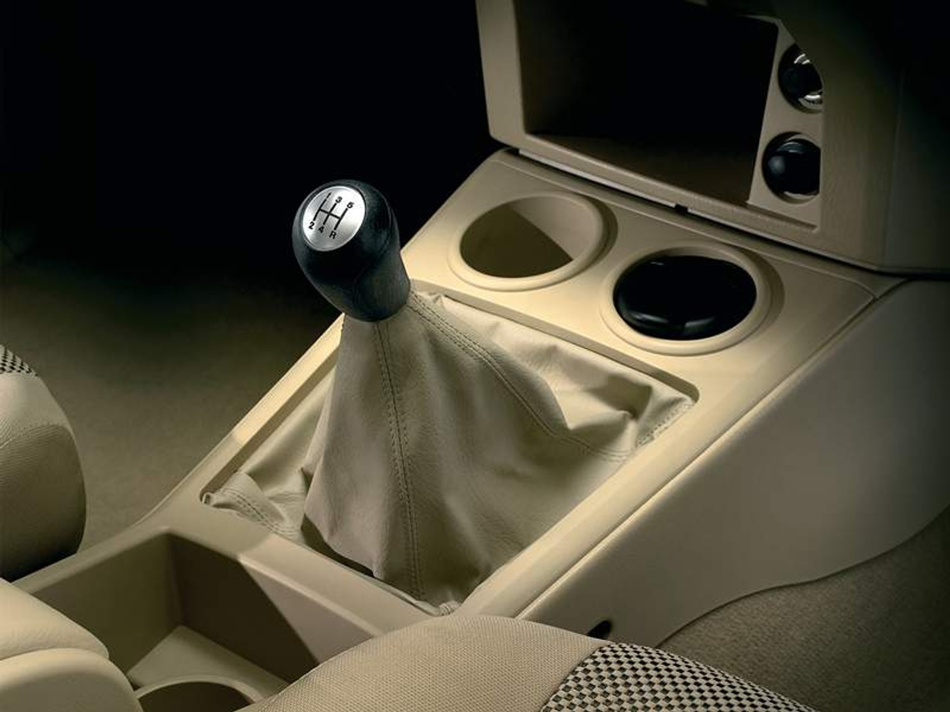 Mazda BT-50 z jednym silnikiem