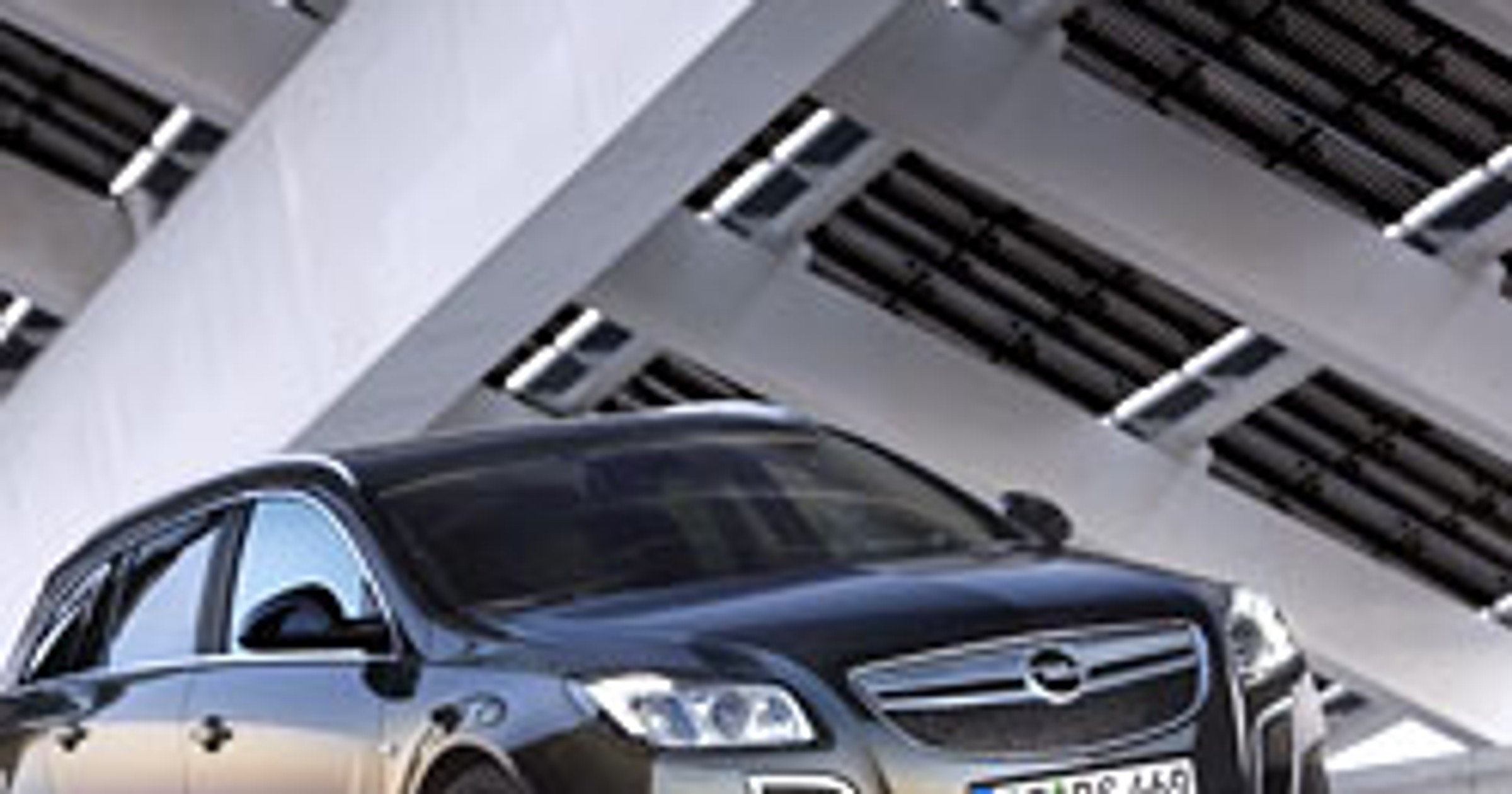 Opel Insignia Sports Tourer OPC rozpoczyna testy