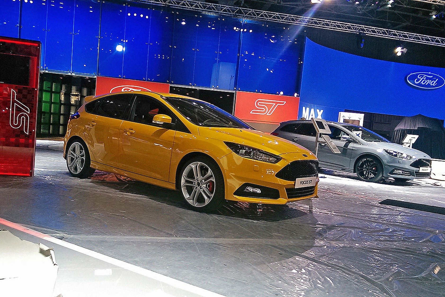 Paryż 2014: ostatnie godziny przed premierą