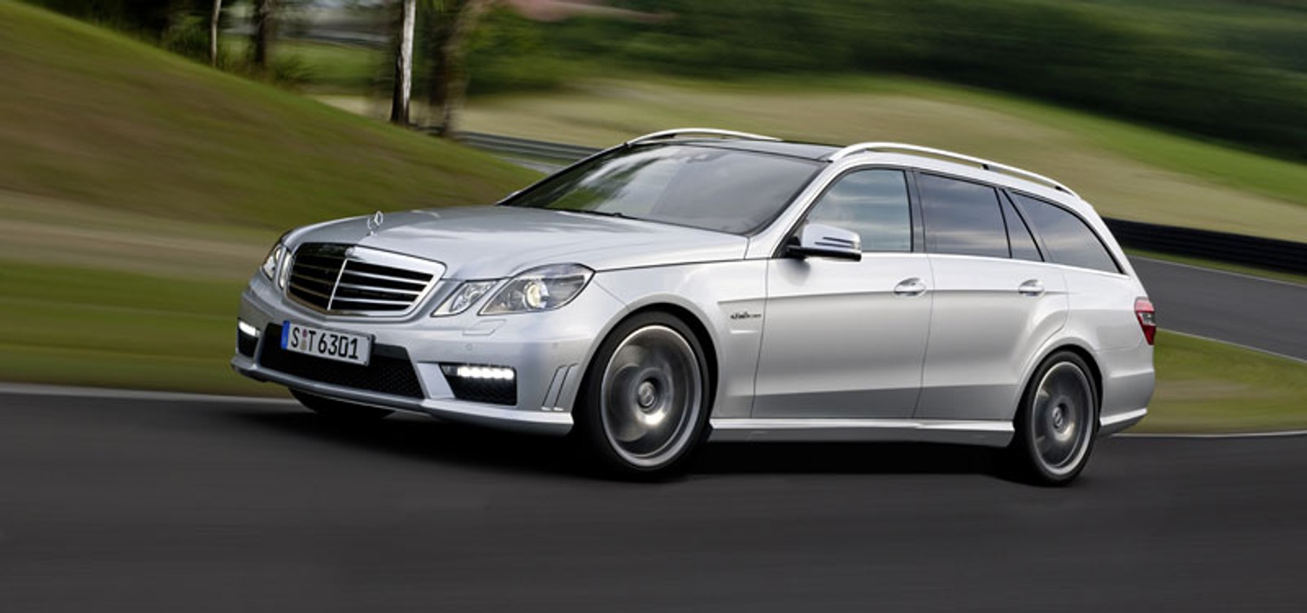 IAA Frankfurt 2009: Mercedes-Benz E 63 AMG T – pierwsze wrażenia, fotogaleria