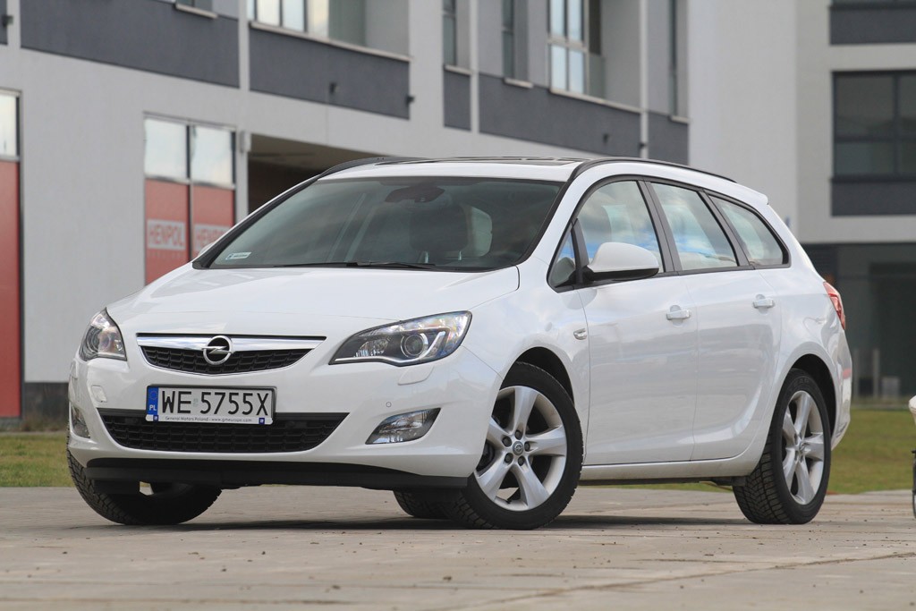 Opel Astra Sports Tourer: turbo dla rodziny