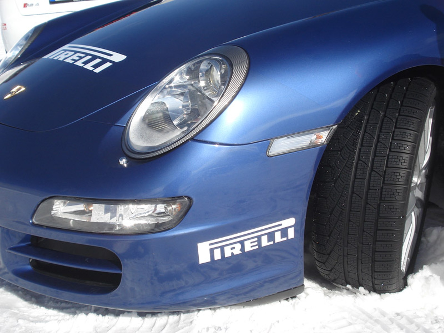 Pirelli Sottozero 2 pod Matterhorn, czyli jak zaprezentować zimowe opony latem