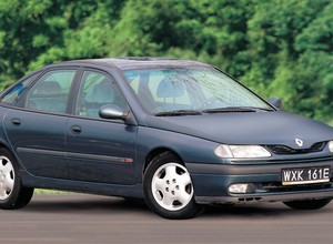 Renault Laguna I 3.0 V6 - szybka, ale wymagająca | Z archiwum Auto Świata |