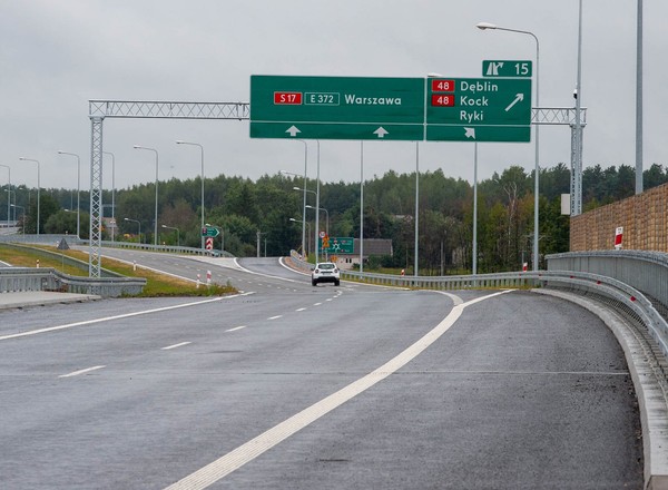 Polska ma siedem nowych miast. Sprawdziliśmy, czy łatwo do nich dojechać