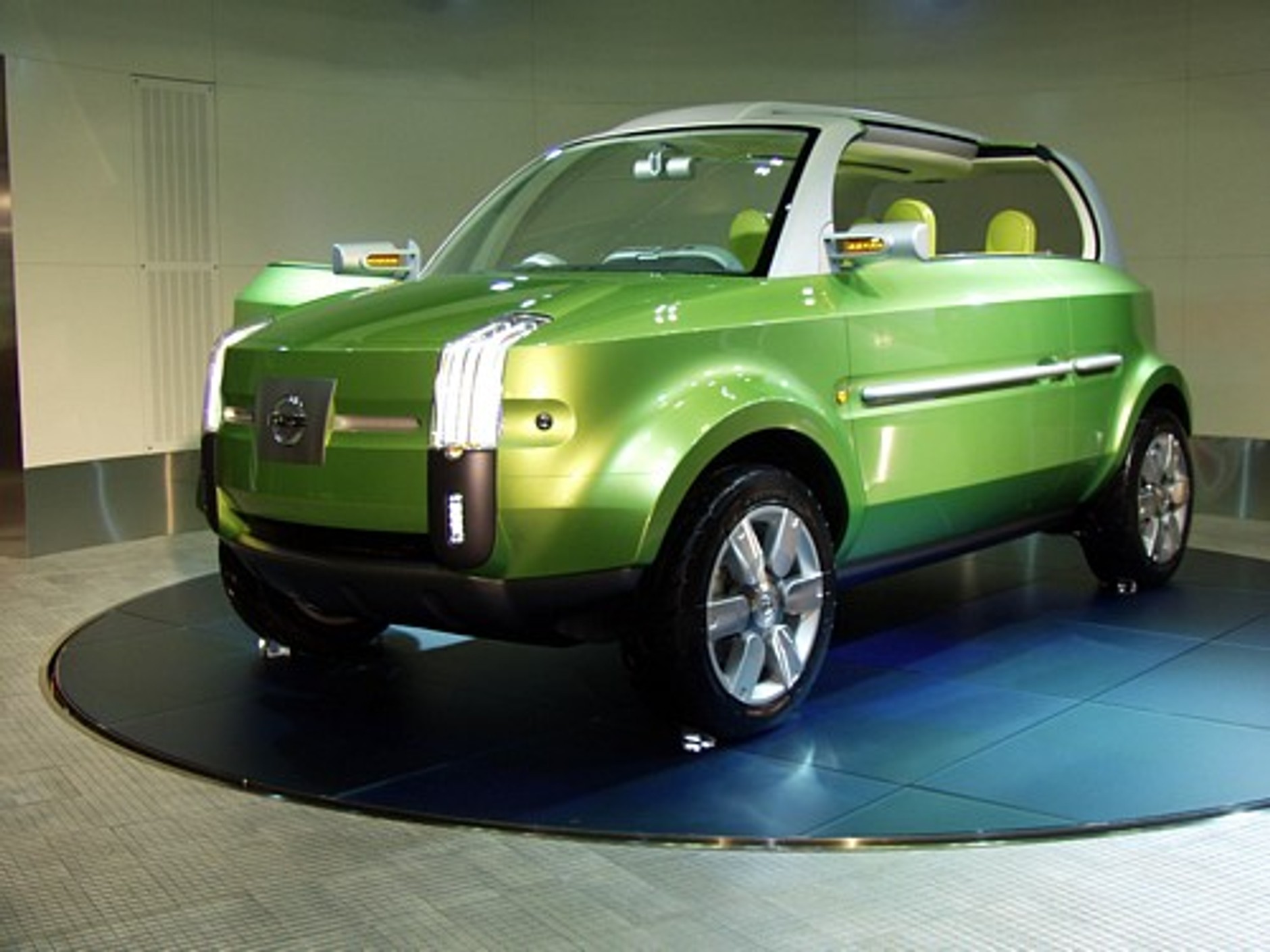 37 Tokyo Motor Show (23.10 - 05.11)