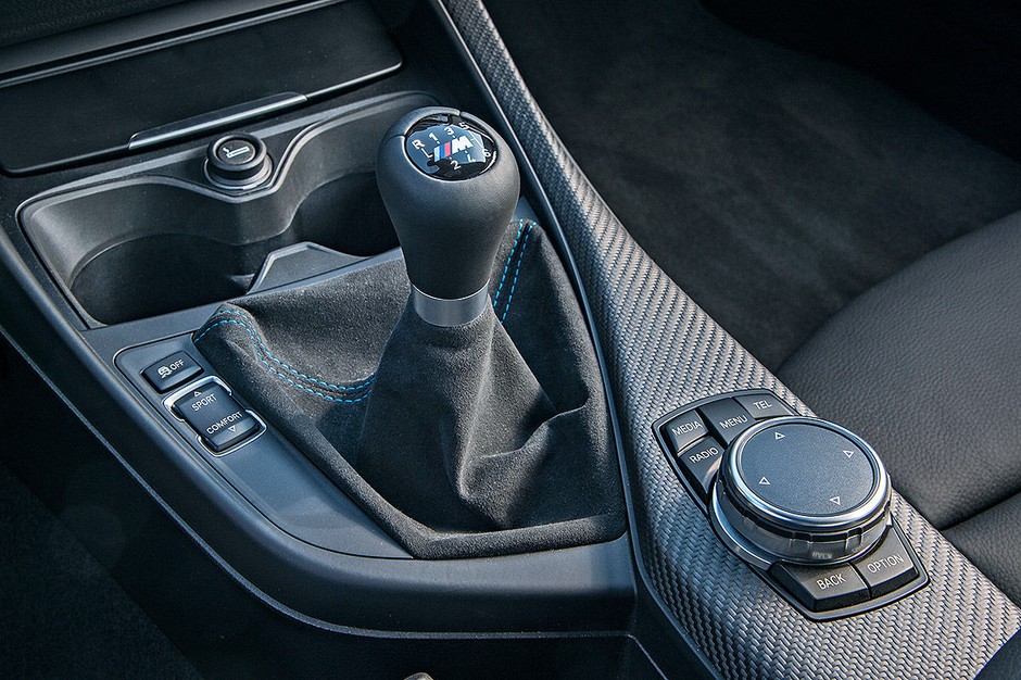 Legenda znów prowokuje - nowe BMW M2 spotyka BMW 2002 Turbo