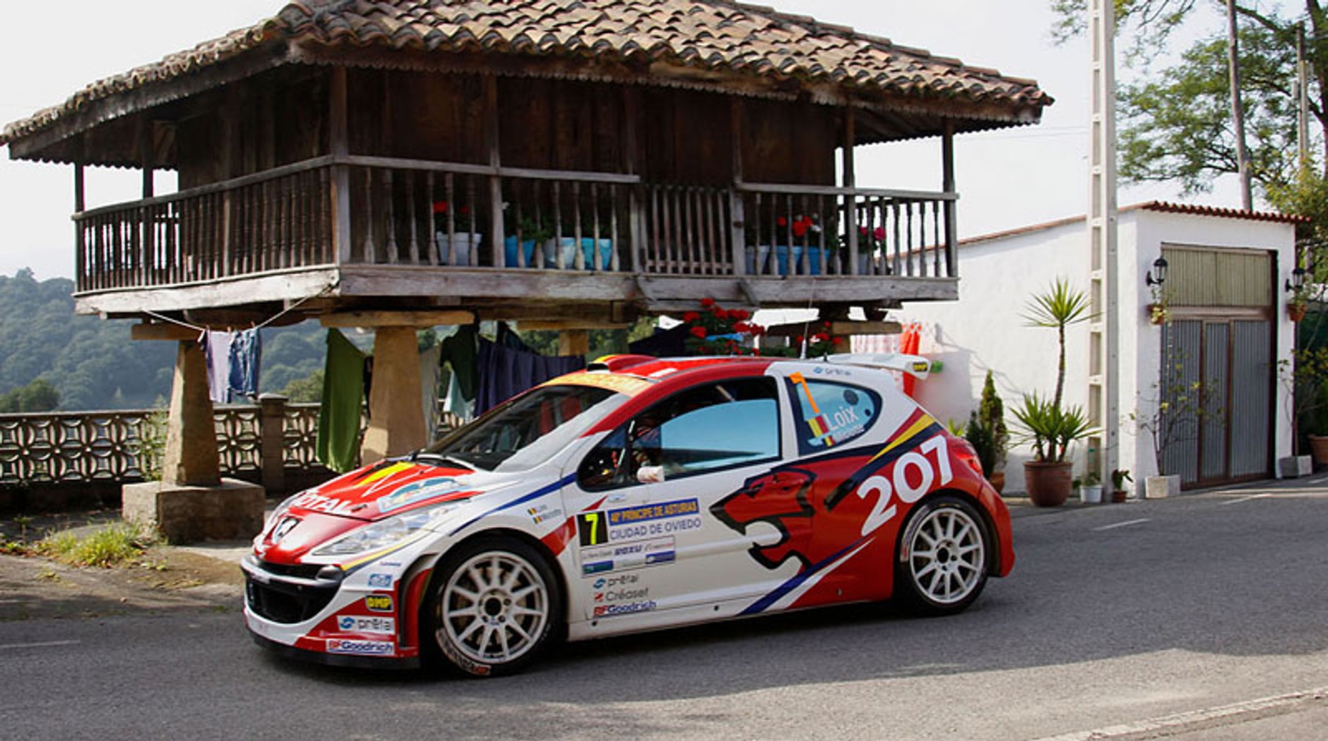 Rallye Principe de Asturias: Sołowow wciąż w grze (fotogaleria Willy Weyens)