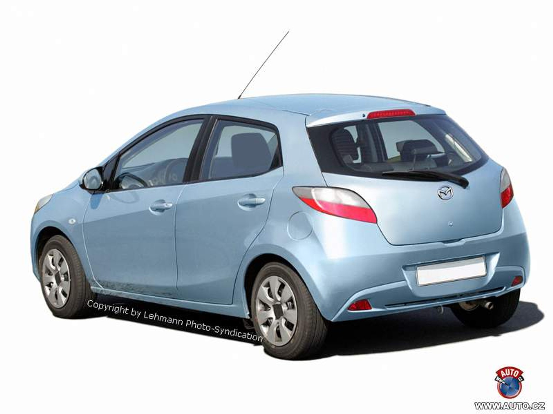 Zdjęcia szpiegowskie: Nowa Mazda 2 jeszcze w tym roku