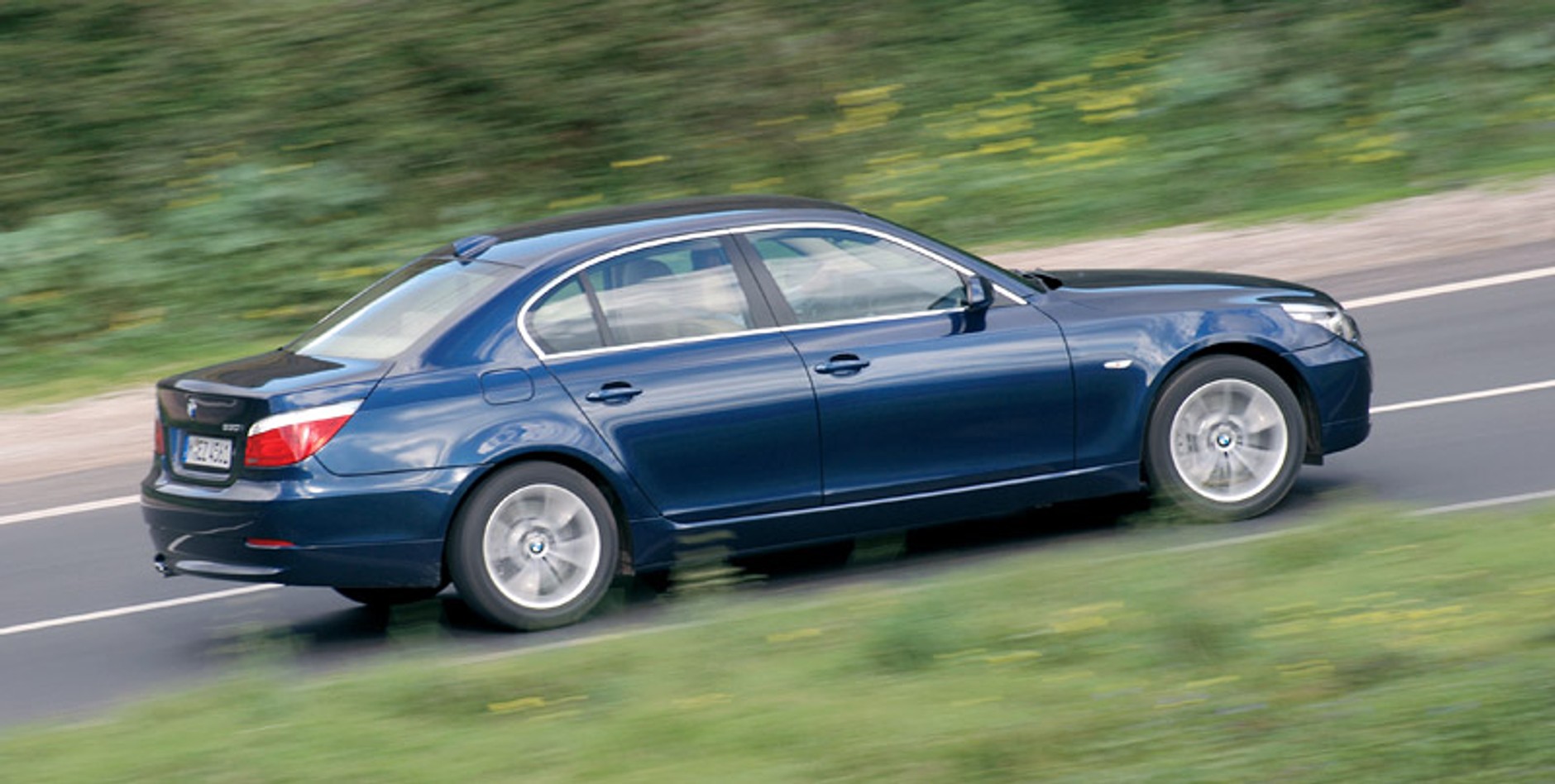 BMW: 5 mln pięciu generacji serii 5