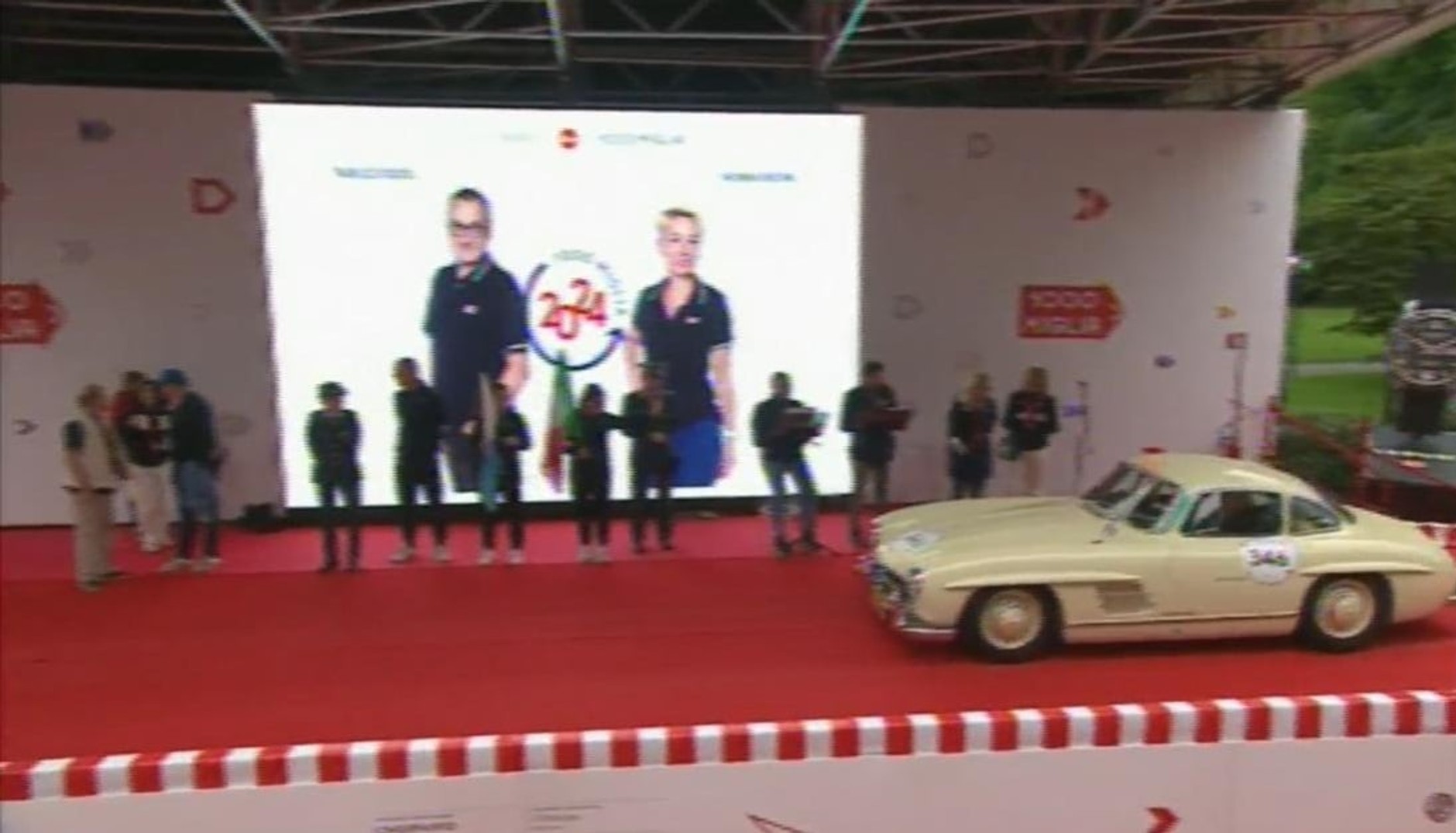 Mercedes Gullwing z polską załogą na Mille Miglia 2024