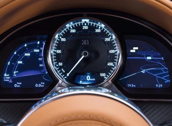 Bugatti, Lamborghini, Ferrari, czyli najdroższe auta z polskich ogłoszeń