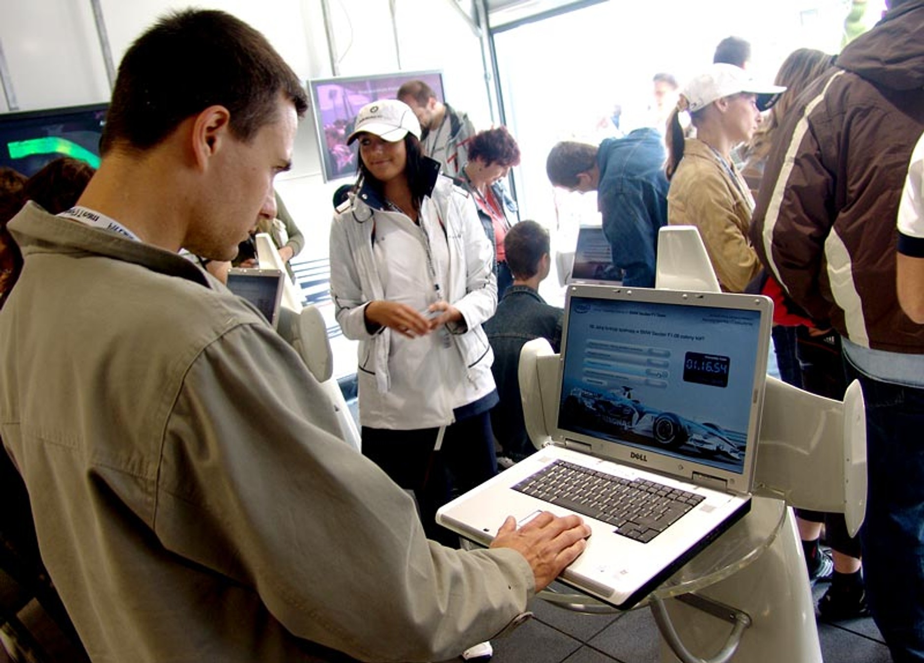 BMW Sauber F1 Pit Lane Park: Kubica - na największy sukces jeszcze czekam!