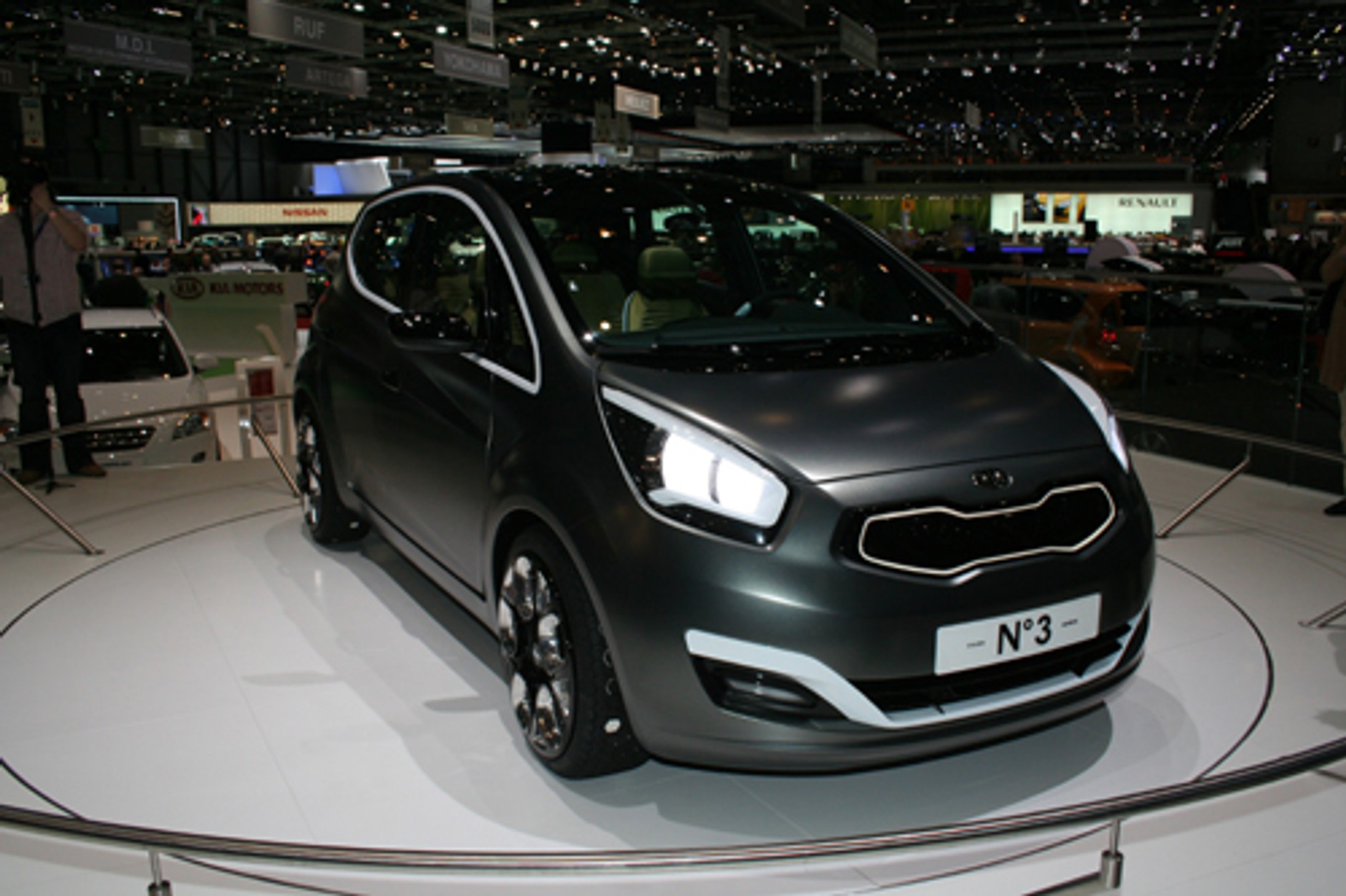 Genewa 2009 - Ekoauta na topie