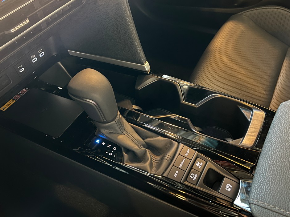 Toyota Camry 2024