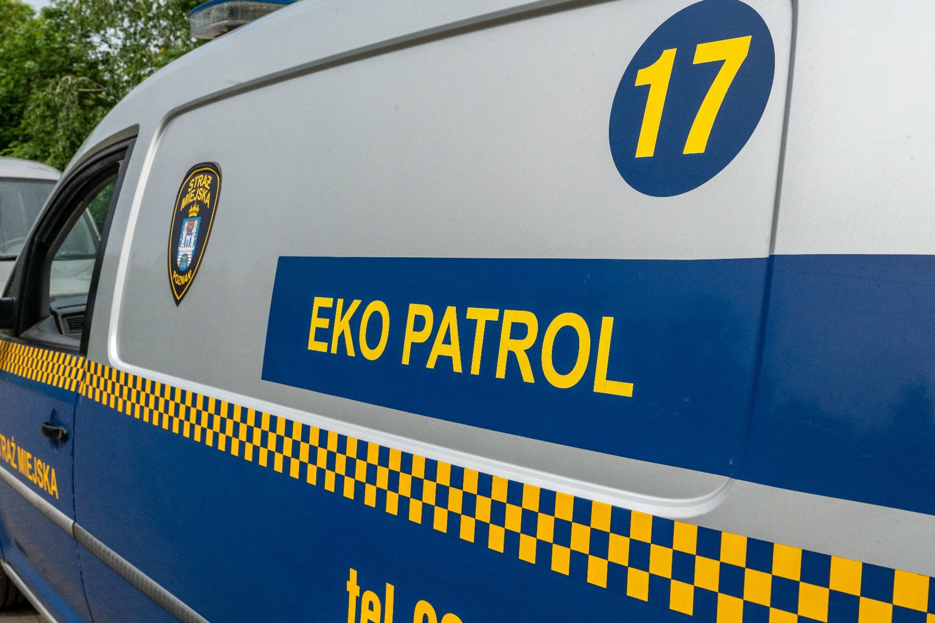 W radiowozach pojawiły się inkubatory. Posłużą specjalnym celom