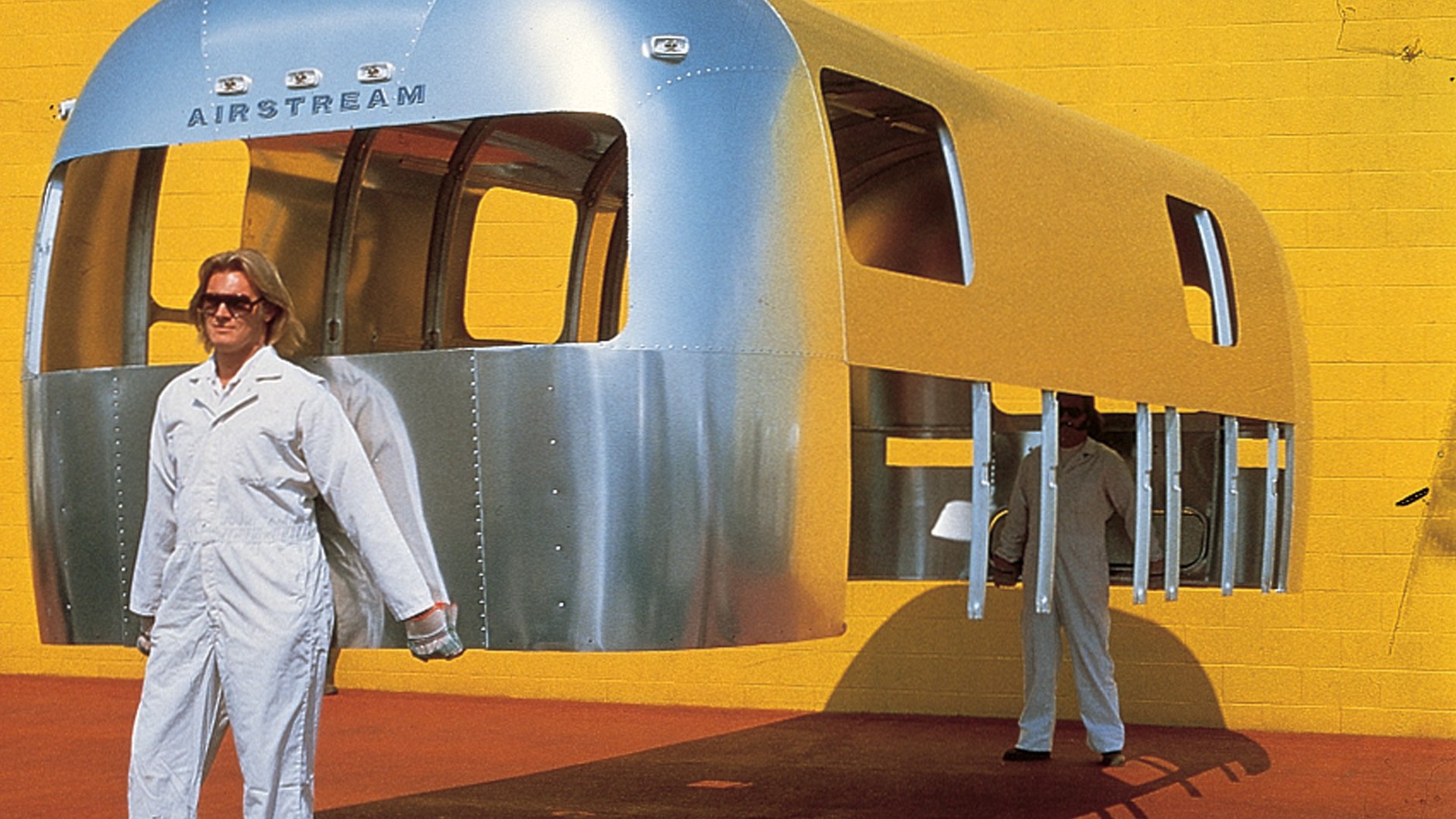 Srebrny pocisk. Historia kultowej przyczepy kempingowej Airstream