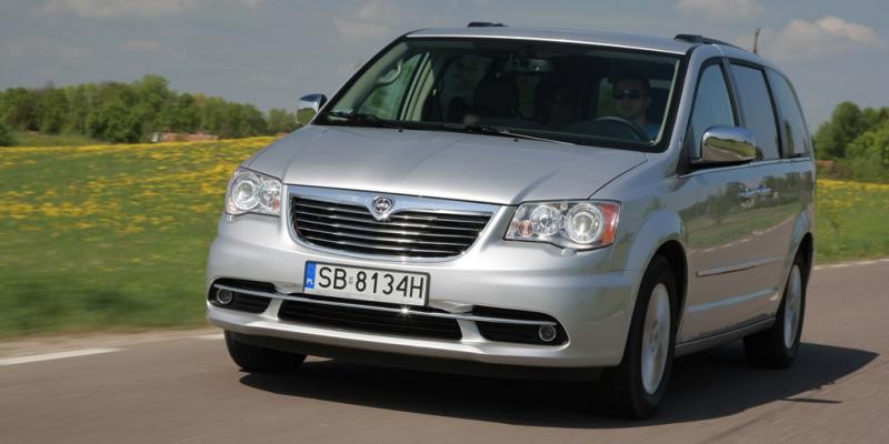 Lancia Voyager