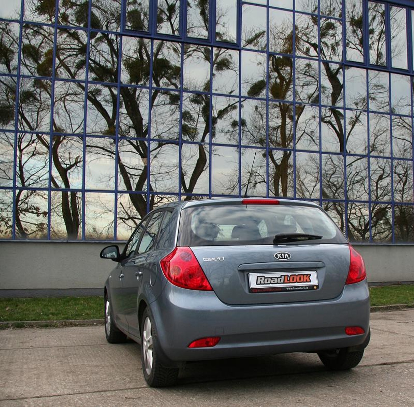 Kia Cee´d 1,6 EX – ostrzeżenie dla konkurencji!