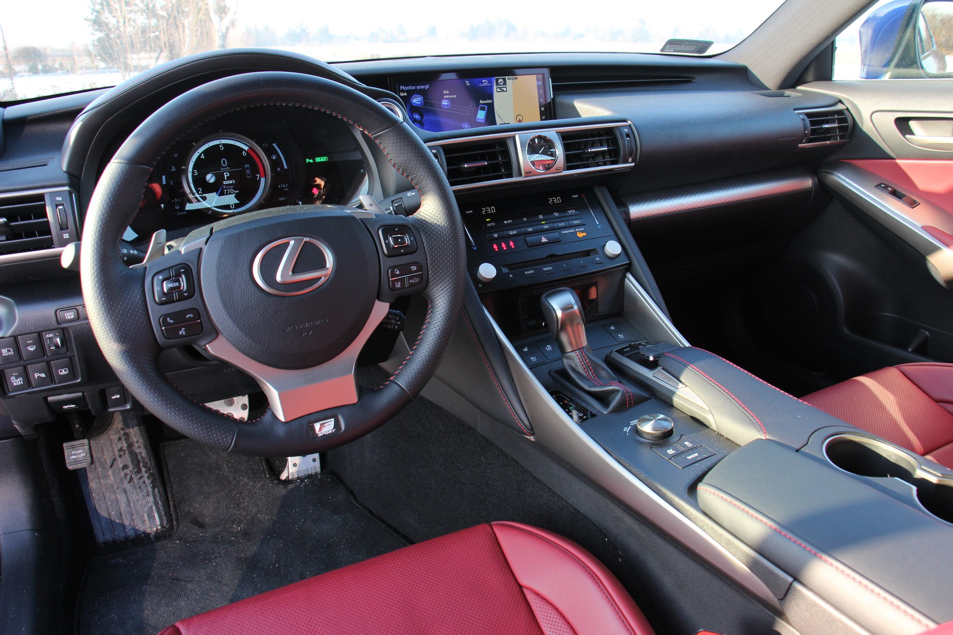 Lexus IS 300h