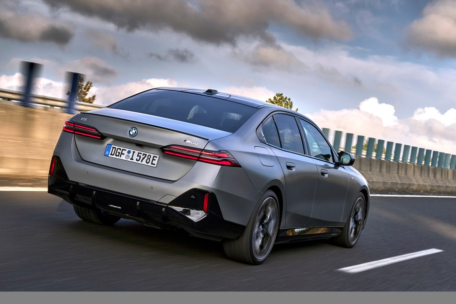 BMW i5