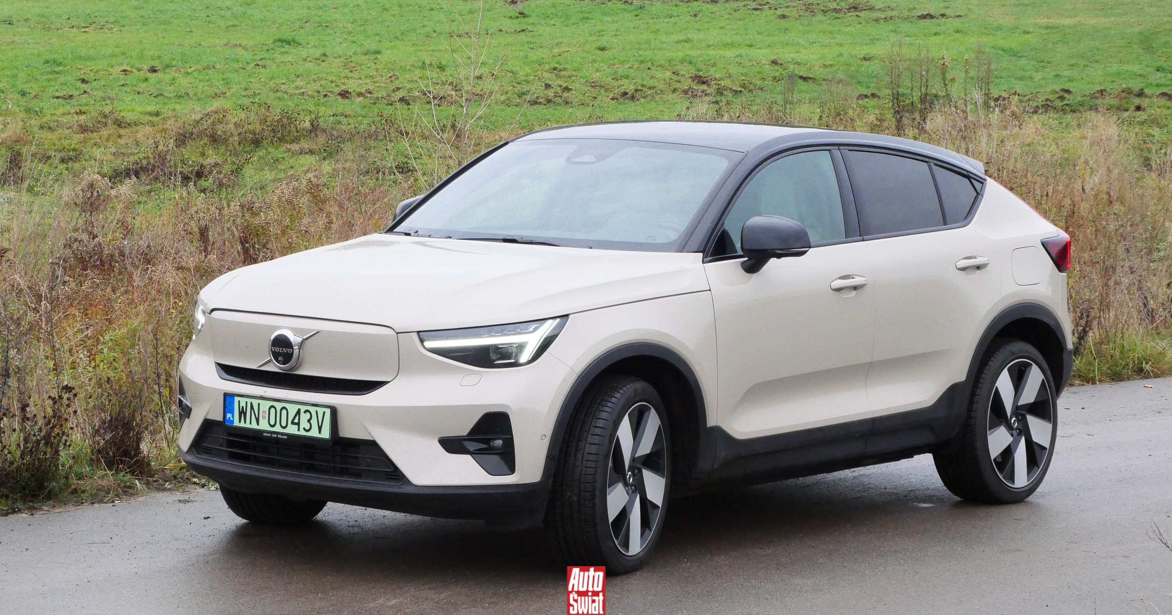 Volvo EC40 ma dwubiegunówkę. Dlaczego nikt mnie nie ostrzegł?