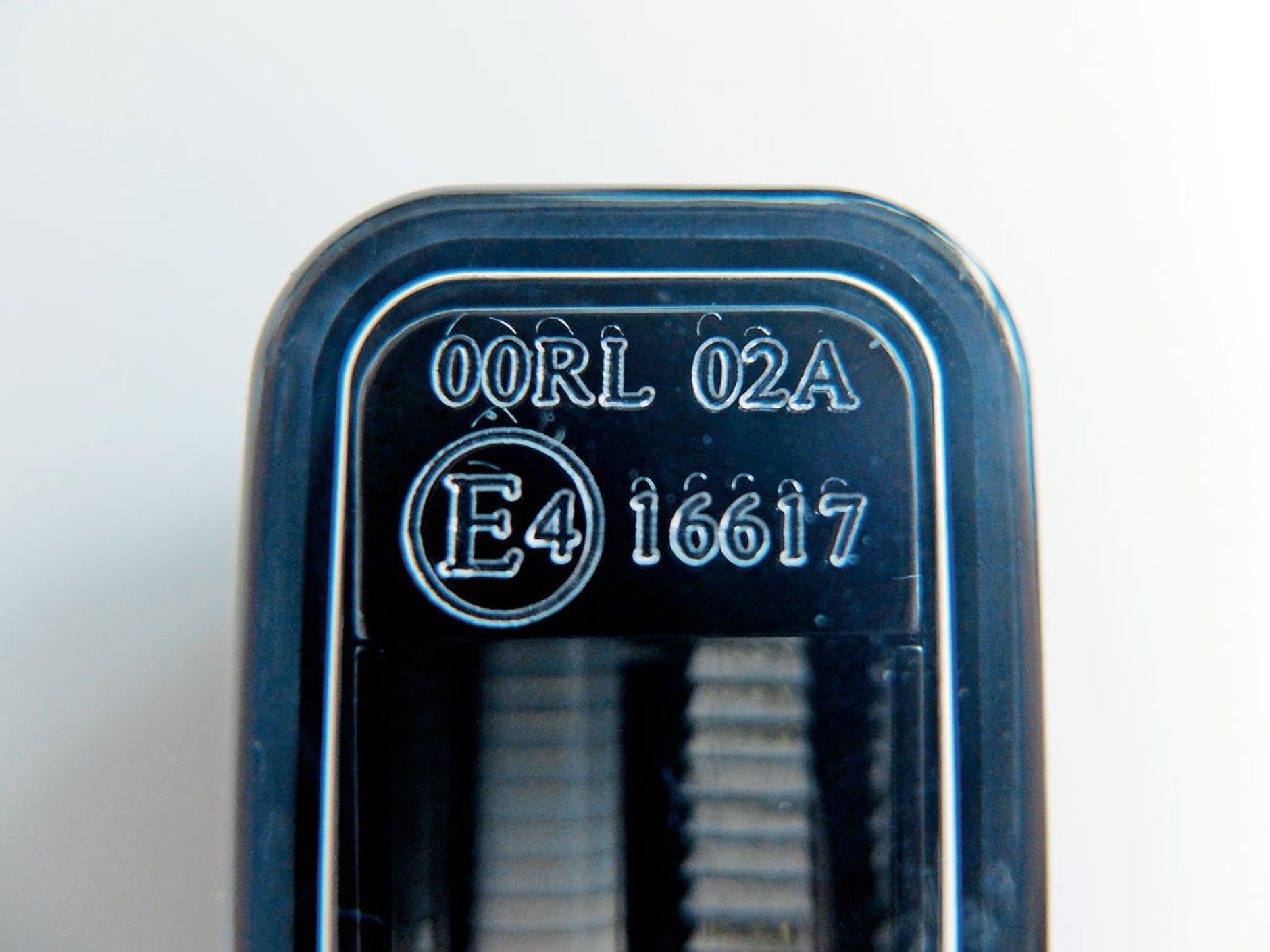 Jak samodzielnie zamontować światła do jazdy dziennej?